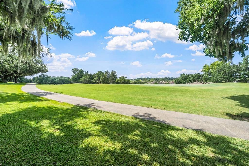Conroe, TX 77356,100 Cove W