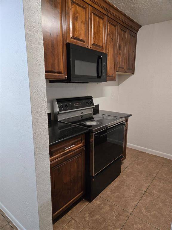 Houston, TX 77036,10110 Forum West DR #102