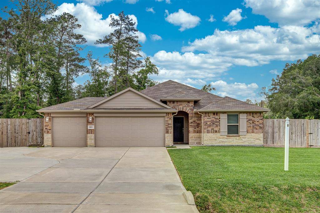 New Caney, TX 77357,823 Forest View