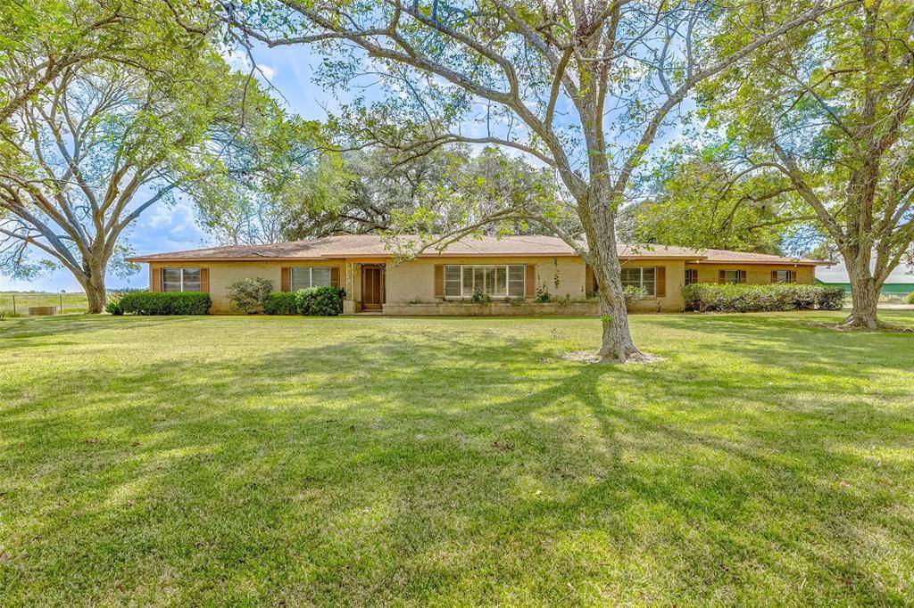 Wallis, TX 77485,11503 Highway 36