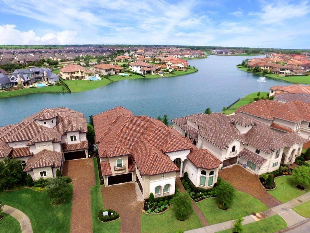 Sugar Land, TX 77479,70 Sunset Park LN