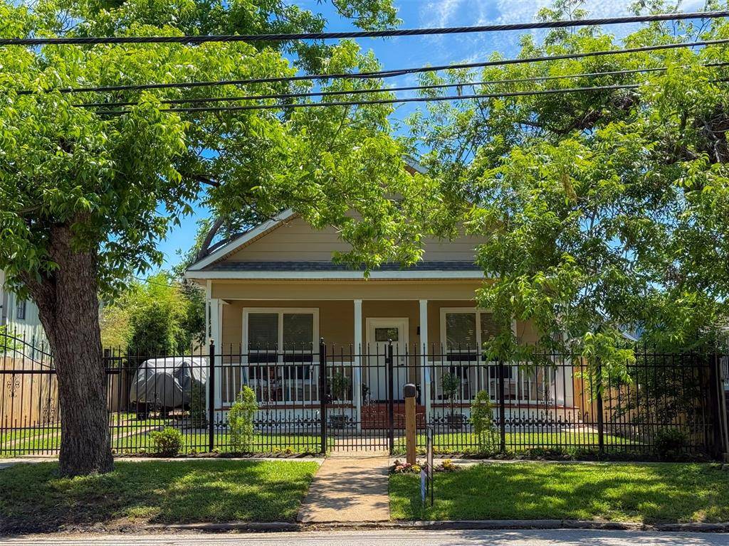 Houston, TX 77011,6526 Sherman ST