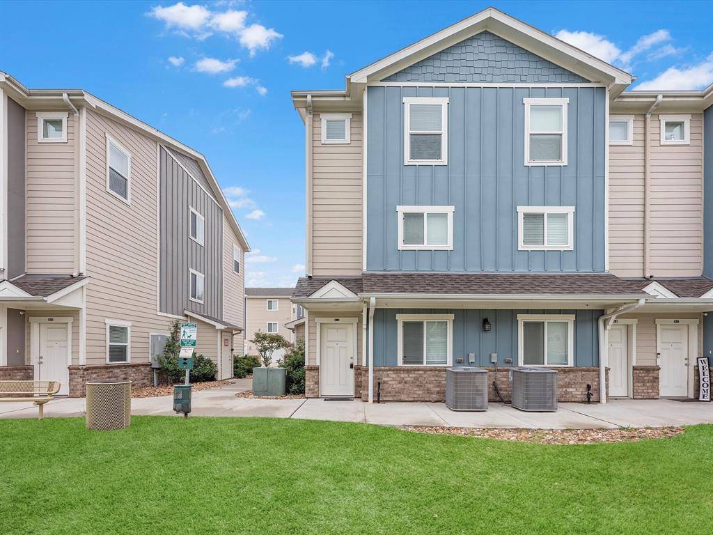 Spring, TX 77388,21155 Gosling RD #30B