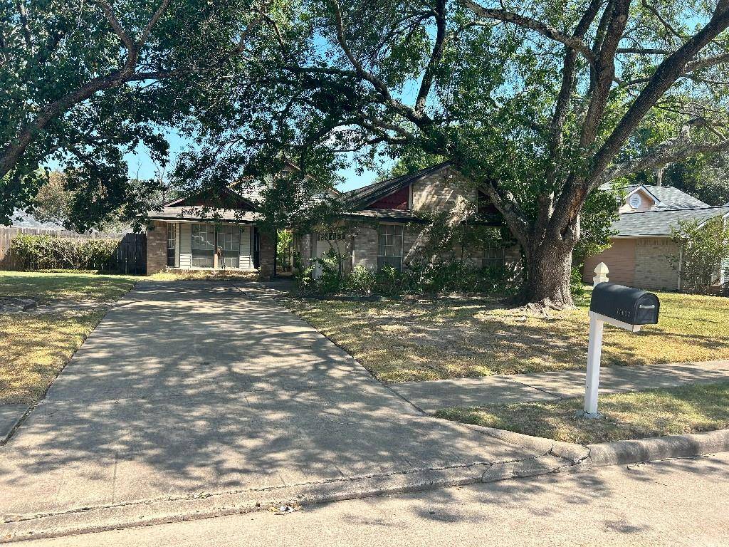 Houston, TX 77083,15622 Barbarossa DR