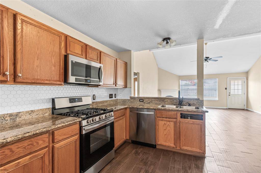 Houston, TX 77075,10814 Bradford Way DR
