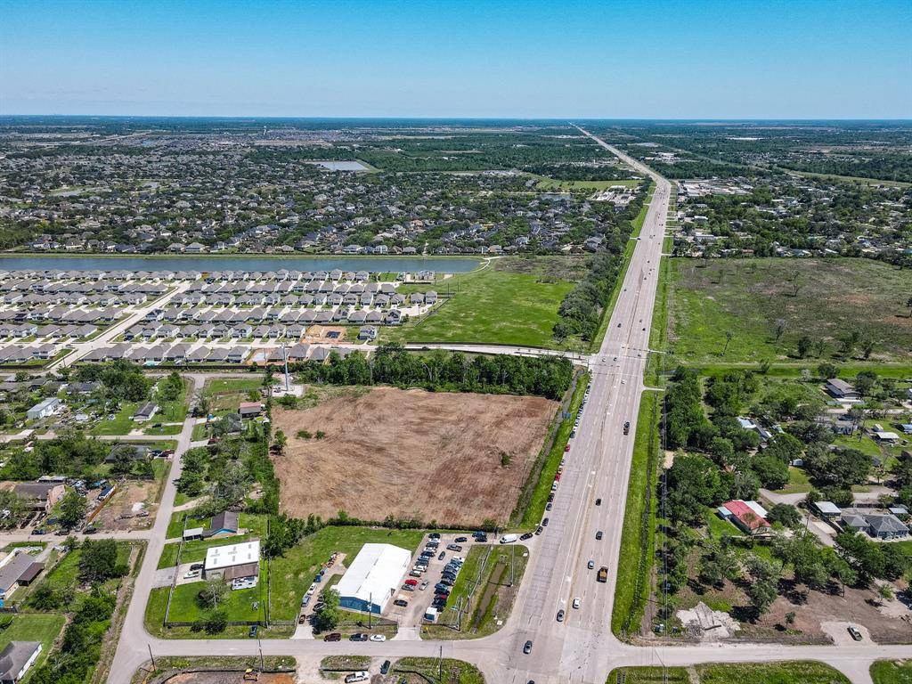 Rosharon, TX 77583,TBD Highway 6