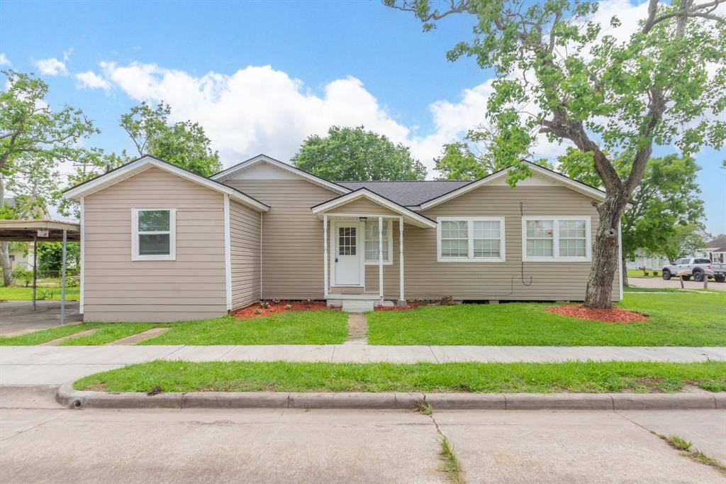 Freeport, TX 77541,930 W 6th ST