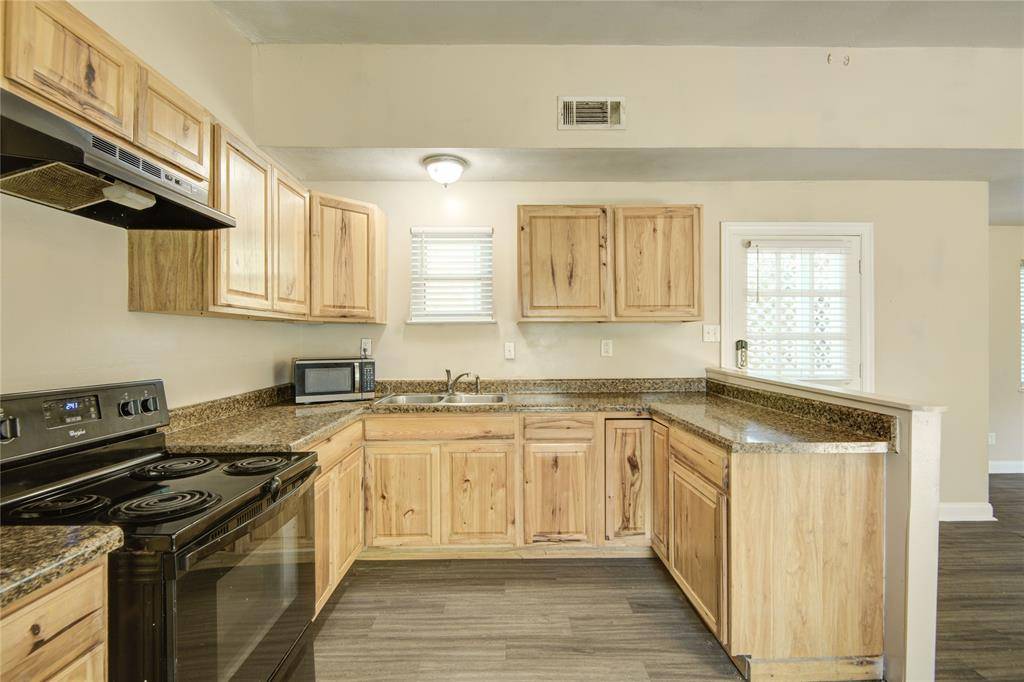 Oyster Creek, TX 77541,2625 Duncan DR