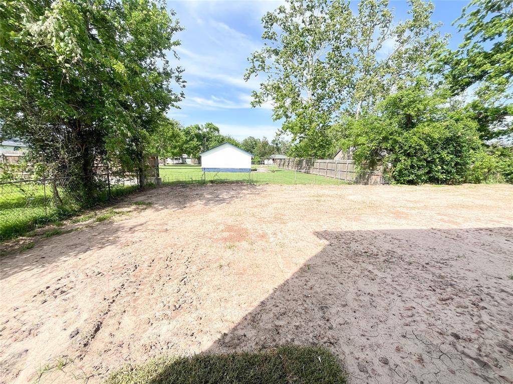Sweeny, TX 77480,306 N Orange ST