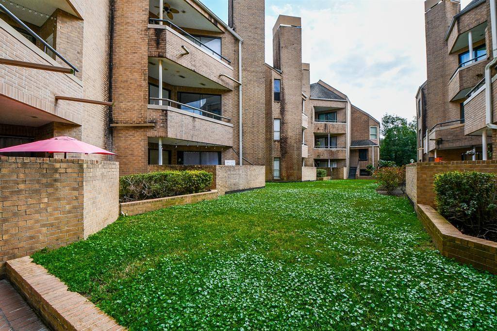 Houston, TX 77005,5210 Weslayan ST #207