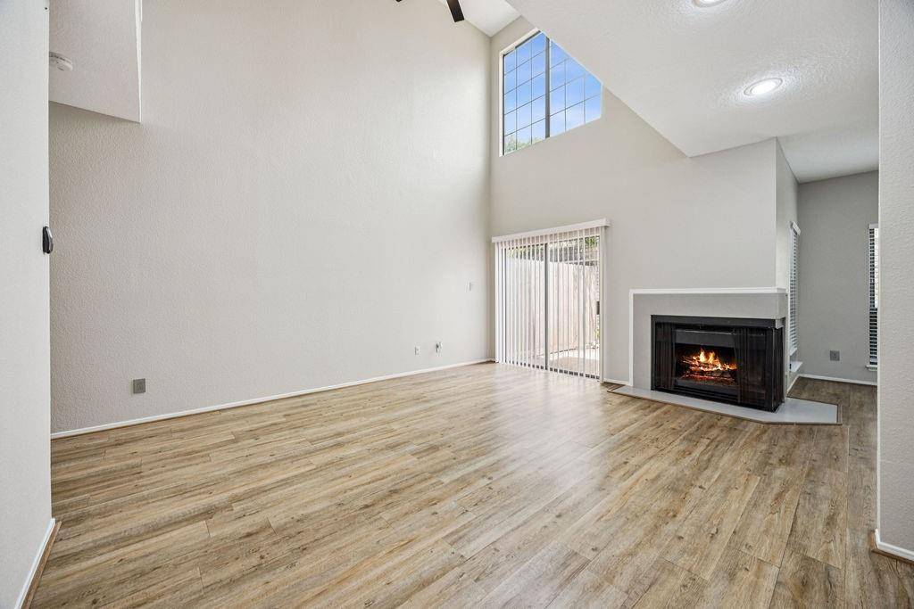 Houston, TX 77030,7350 Kirby DR #46