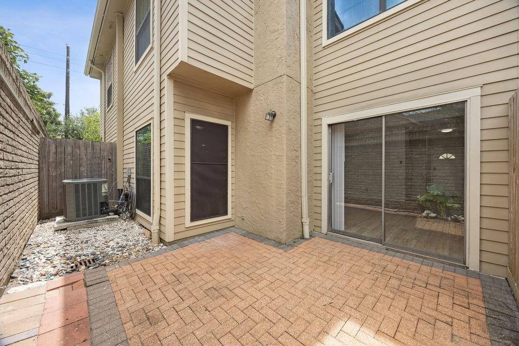 Houston, TX 77030,7350 Kirby DR #46