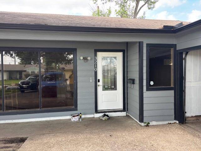 Houston, TX 77088,3210 Proswimmer ST