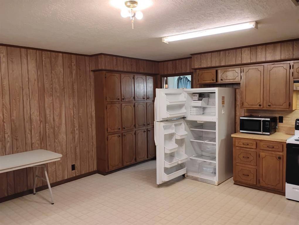 Livingston, TX 77351,169 Lakeview PNES