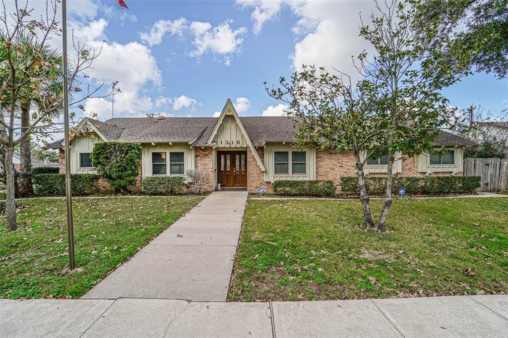 Pasadena, TX 77502,1316 Dandridge AVE