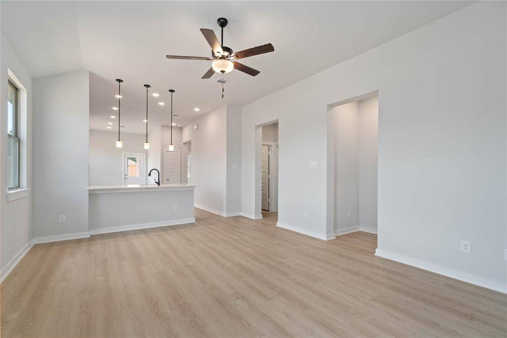 Montgomery, TX 77316,5836 Trout Lily DR