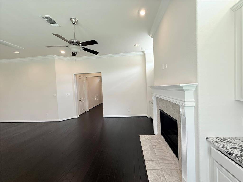 Houston, TX 77077,13216 Green Hills DR