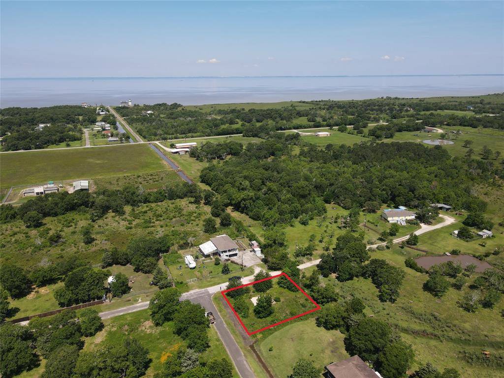 Oak Island, TX 77514,502 Myrtis