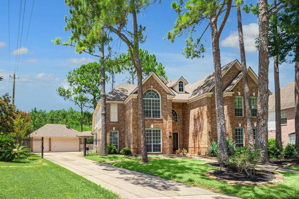 Houston, TX 77059,4019 Walnut Pond DR