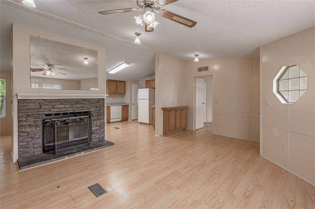 Huntsville, TX 77340,1323 Avenue E