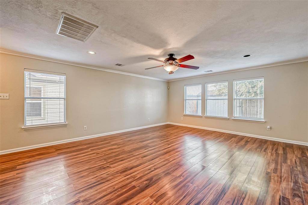 Houston, TX 77073,506 Silky Leaf DR
