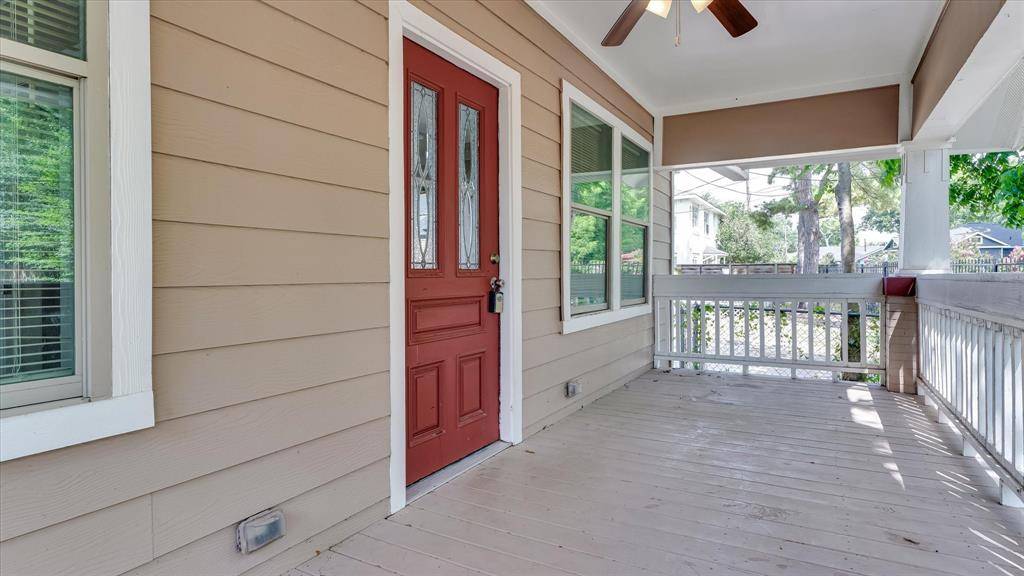 Houston, TX 77023,4208 Walker ST