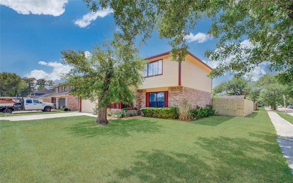 Houston, TX 77049,5623 Glenmorin CT