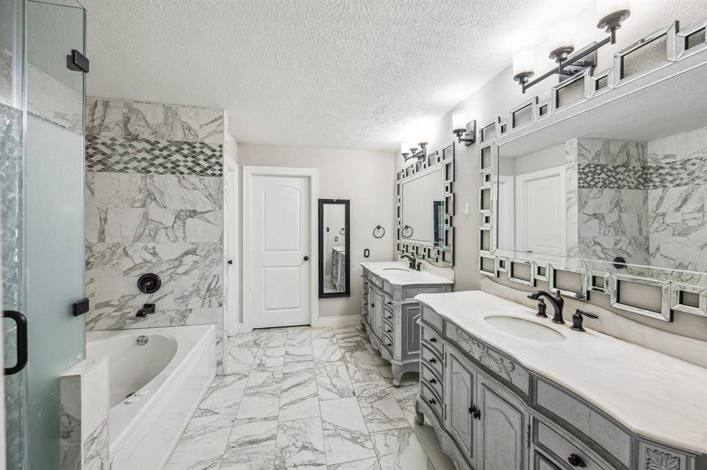 Katy, TX 77493,6021 Whispering Lakes DR