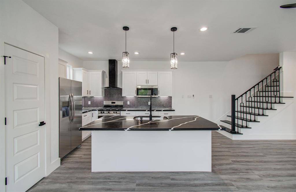 Houston, TX 77016,6531 Rosemary LN