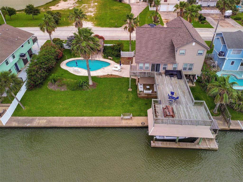 Tiki Island, TX 77554,1302 Tiki DR