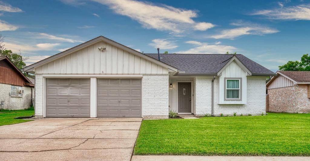 Houston, TX 77062,16223 White Star DR