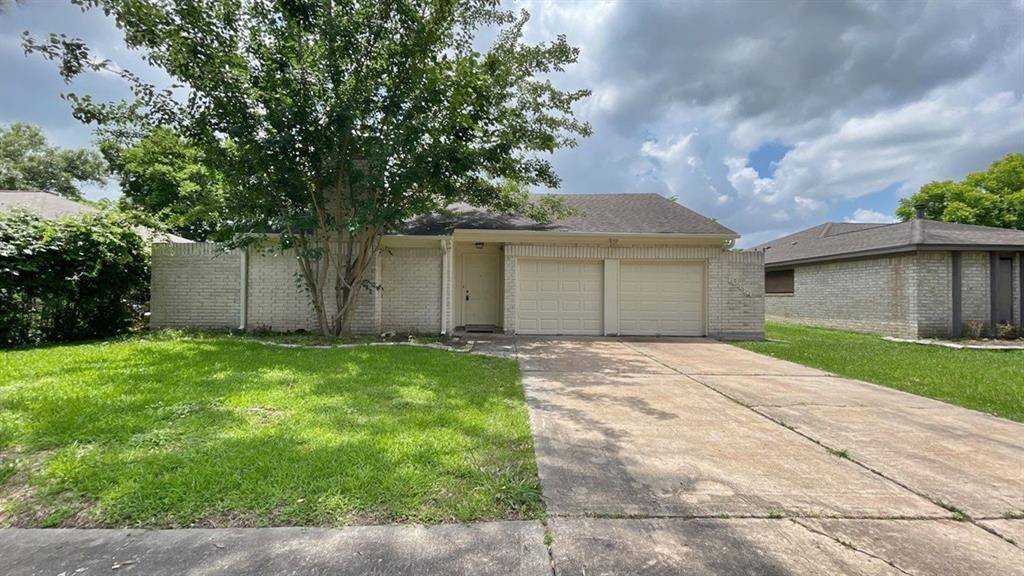 Houston, TX 77099,10414 Huntington Way DR