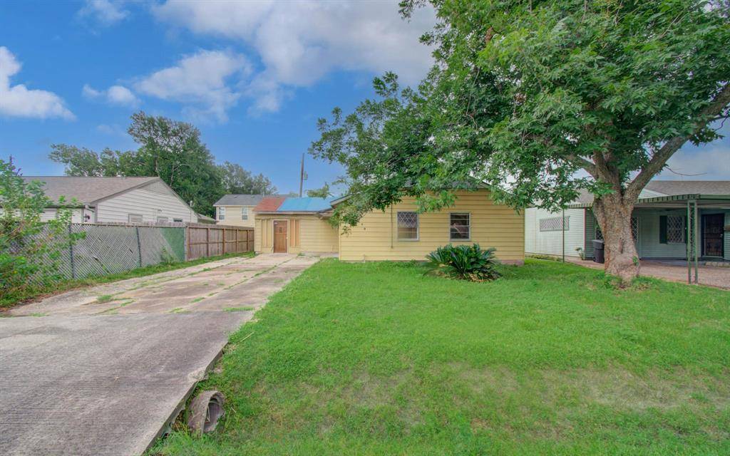 Houston, TX 77022,4310 Busiek ST