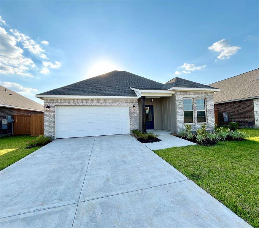 Beasley, TX 77417,722 Blue Sky PL