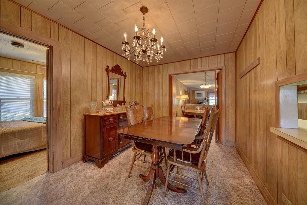 La Grange, TX 78945,146 S Reynolds ST