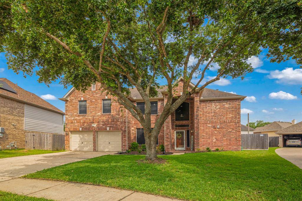 Pasadena, TX 77505,4310 Green Tree CT