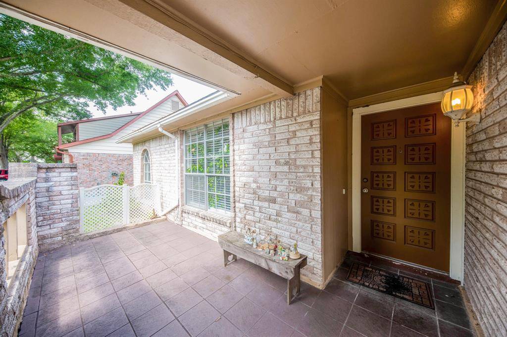 Meadows Place, TX 77477,11910 Meadowtrail LN