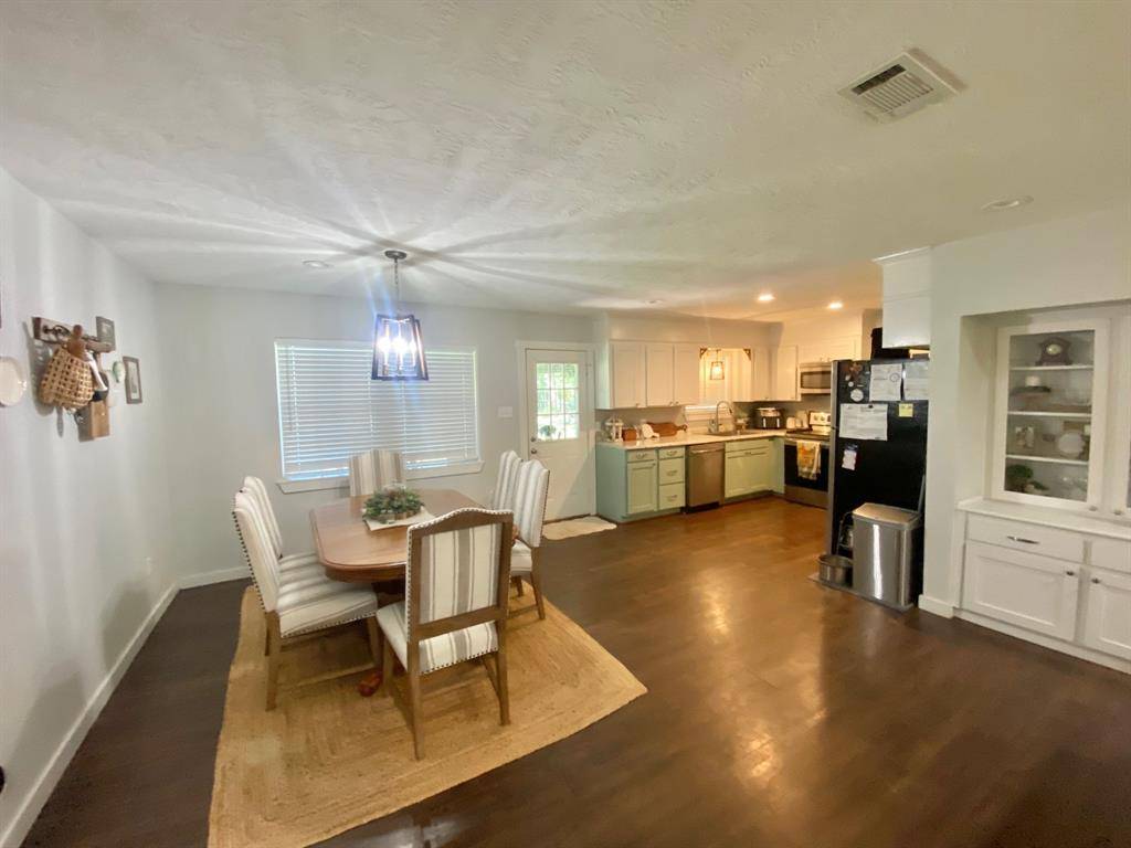 Groveton, TX 75845,685 West 4th Street