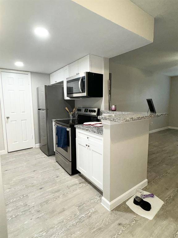 Tomball, TX 77375,327 W West Huffsmith DR #404