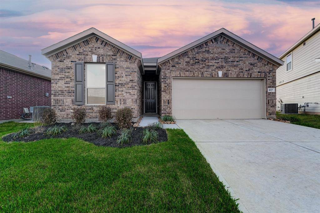 Katy, TX 77449,4927 Lake Meadow CT