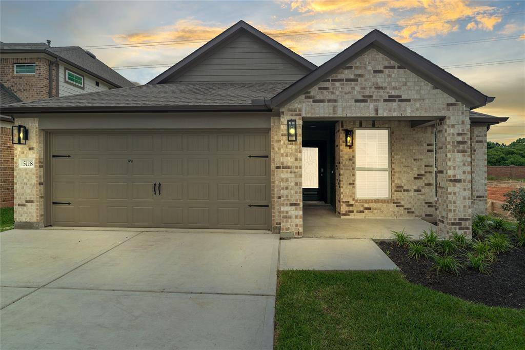 Katy, TX 77493,5118 Blessing DR