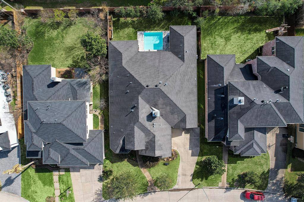 Houston, TX 77077,2207 THICKET RIDGE LN