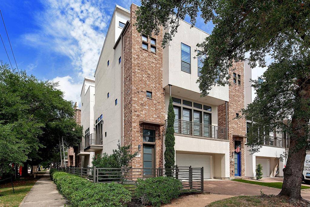Houston, TX 77007,1803 Silver ST