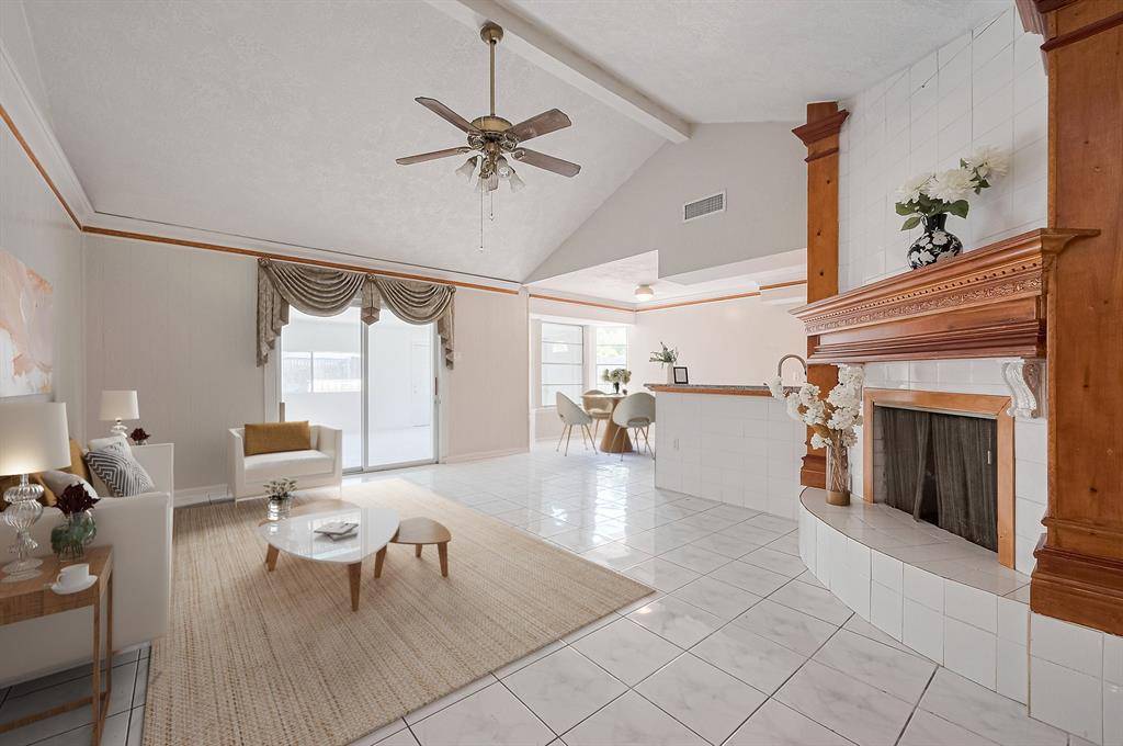 Houston, TX 77040,8207 W Tidwell RD