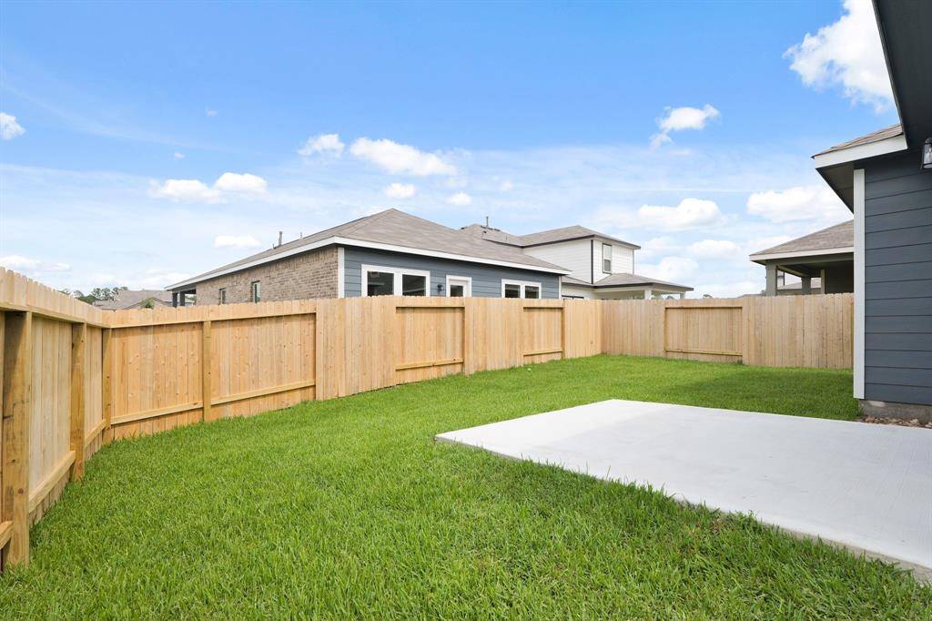 Magnolia, TX 77354,105 Alset CIR