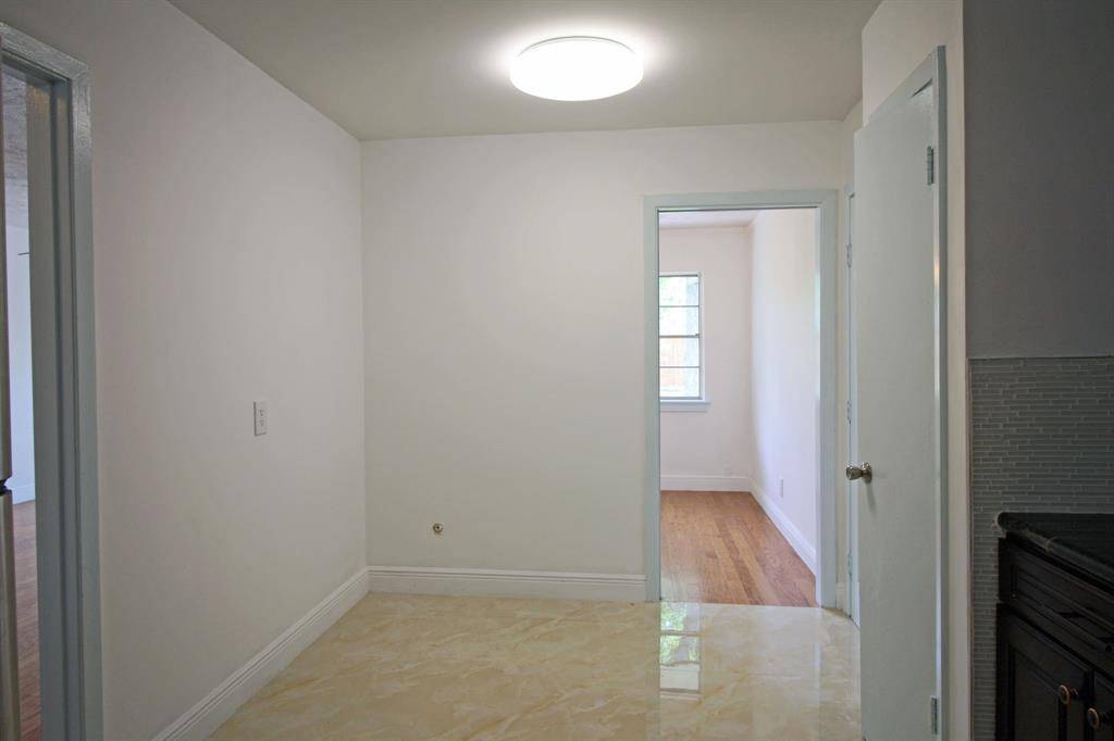 Houston, TX 77074,6825 Neff ST