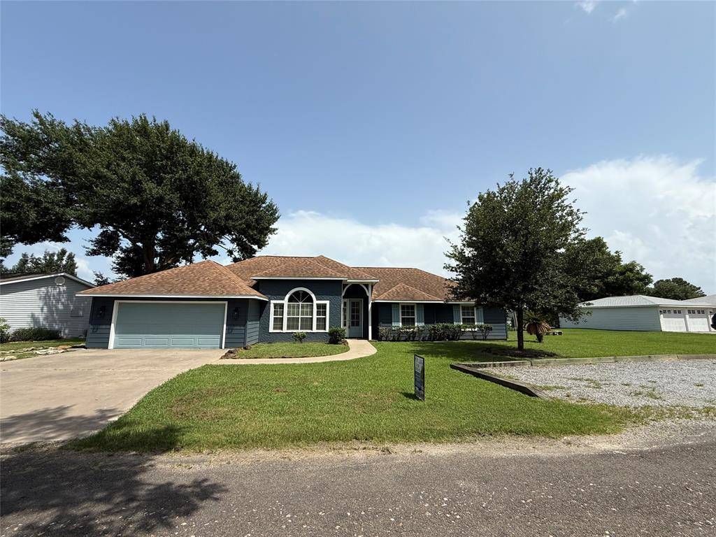 Livingston, TX 77351,210 Bluff DR