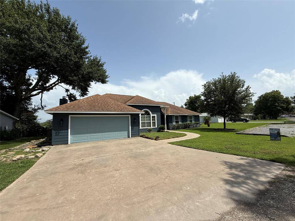 Livingston, TX 77351,210 Bluff DR