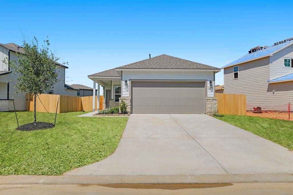 Conroe, TX 77302,16891 Needlepoint DR