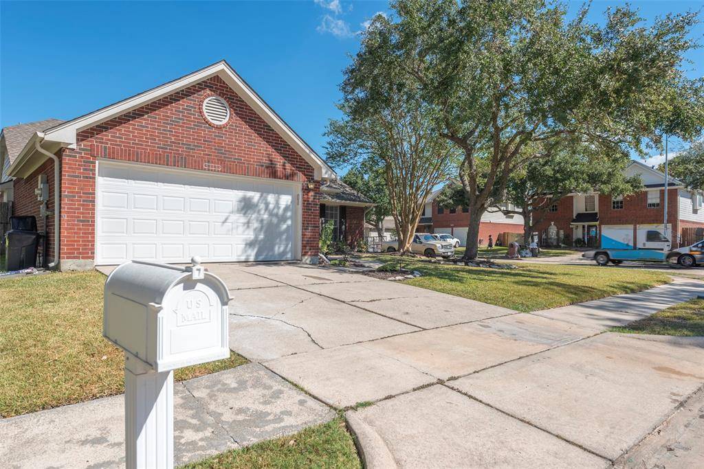 Friendswood, TX 77546,17015 Sailors Moon CT